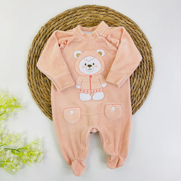 Macacão Longo Curioso Ursa Feliz Plush Raglan