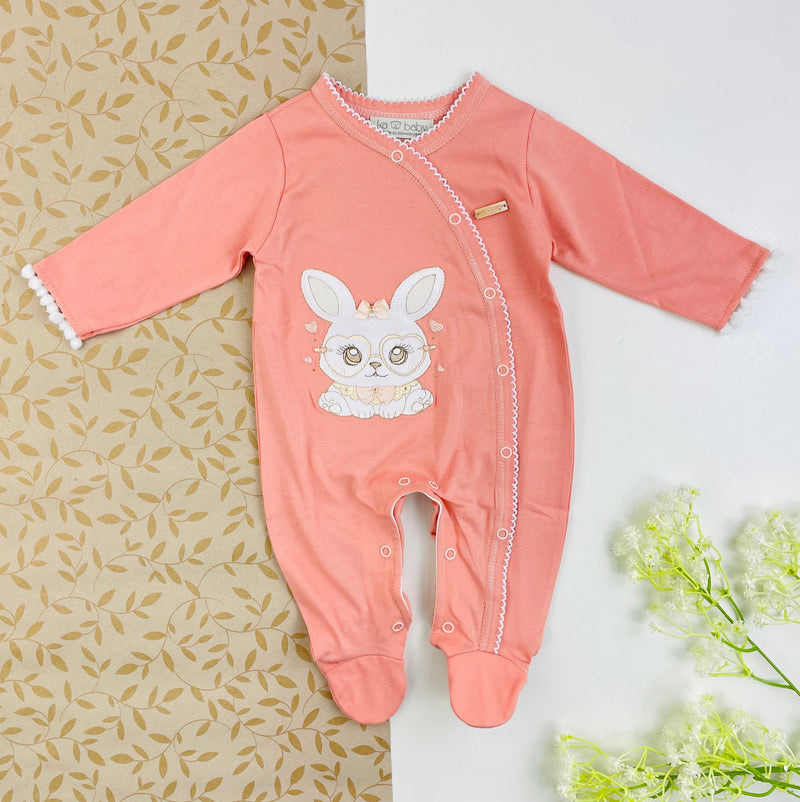 Macacão Manga Longa Feminino Bichinhos Bordados