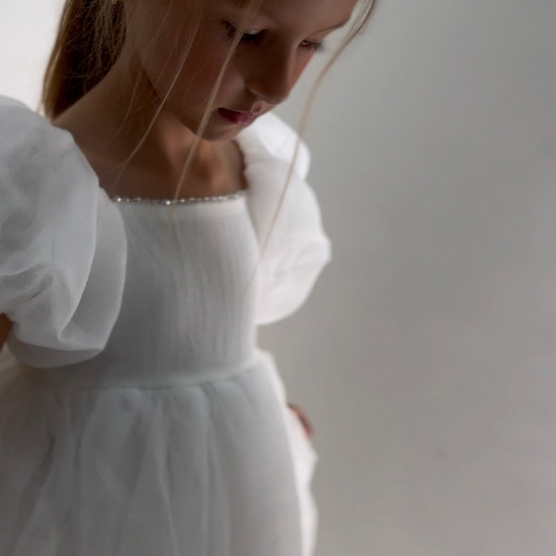 Vestido Infantil Bufante Branco com Pérolas