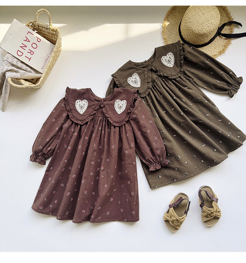 Vestido Infantil Gola Corações