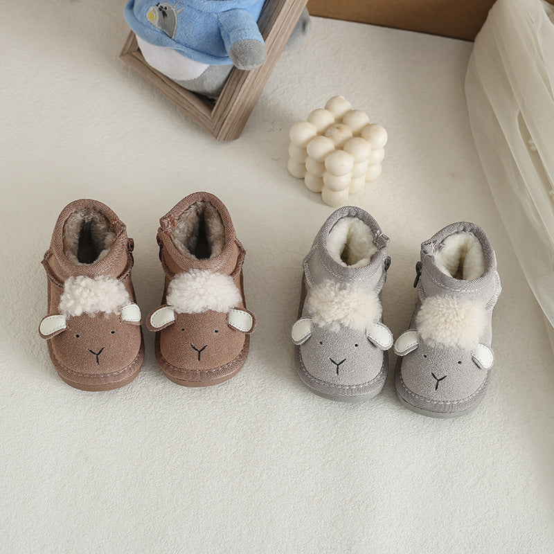Bota Infantil Ovelhinha Pelinhos