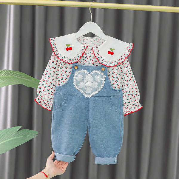 Conjunto Infantil Feminino Florzinhas e Jardineira Jeans
