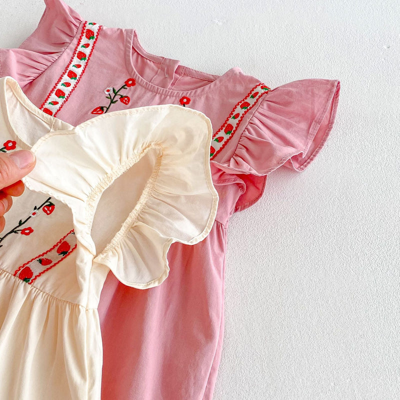 Vestido Infantil Bordado Morangos