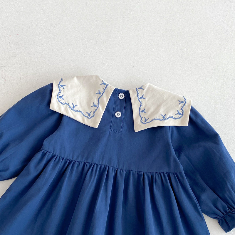 Vestido Infantil Bordado e Rendinha