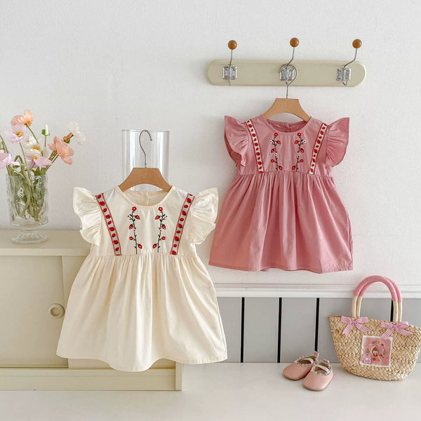 Vestido Infantil Bordado Morangos