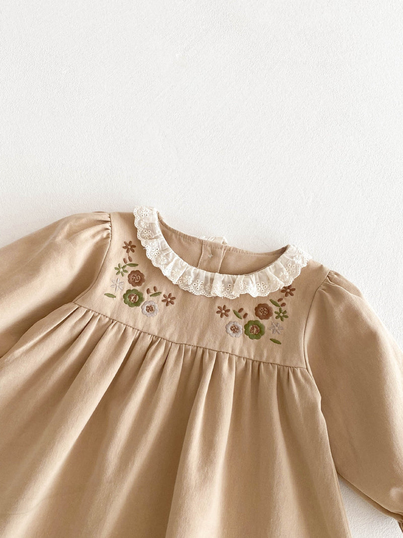 Vestido Infantil Bordadinho Florzinhas