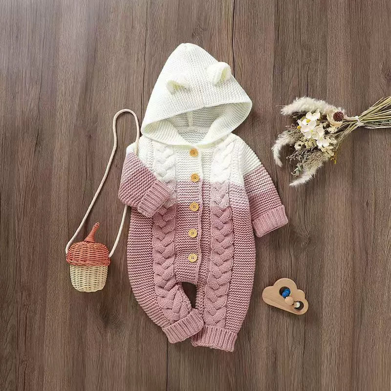 Macacão Infantil de Tricô Orelhinhas