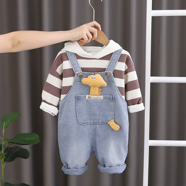Conjunto Infantil Jardineira Jeans + Blusa Lístras