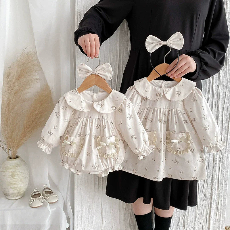 Body/ Vestido Infantil Bolsinhos Florzinhas