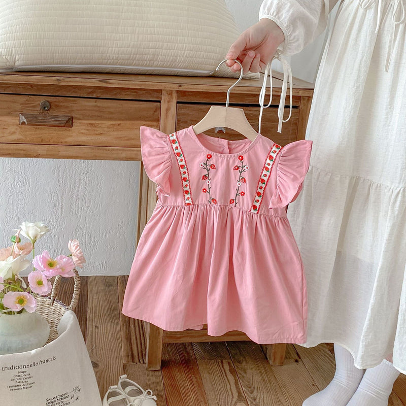 Vestido Infantil Bordado Morangos