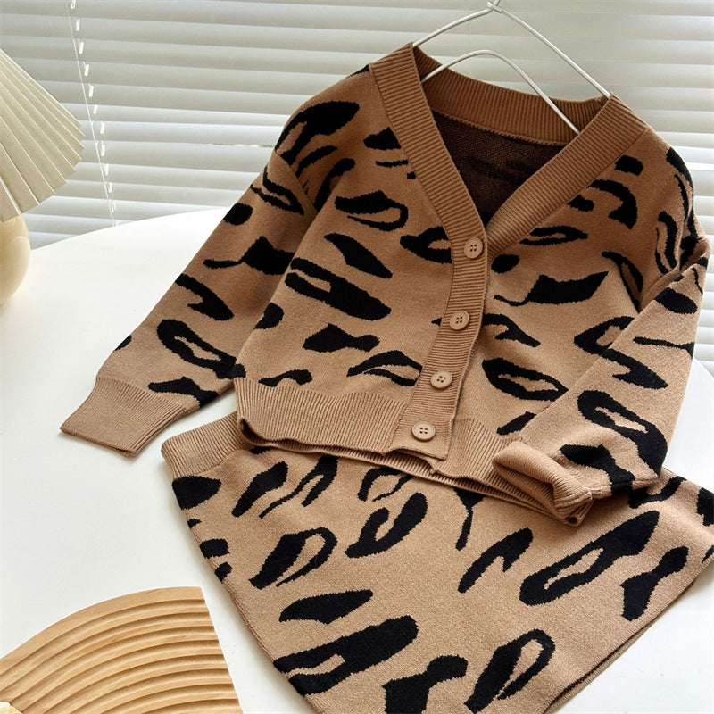 Conjunto Infantil Feminino Oncinha
