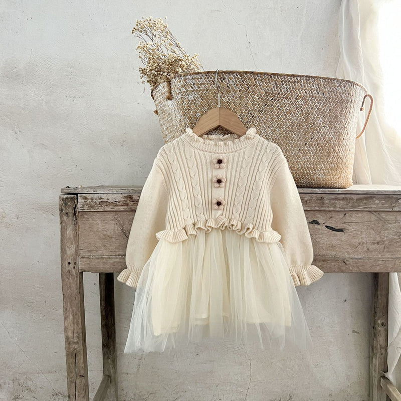 Vestido Infantil Tule e Florzinhas