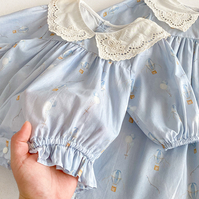 Body/ Vestido Infantil Azul Florzinhas e Renda
