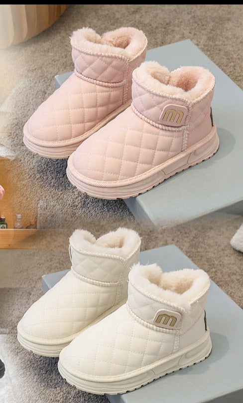 Bota Infantil M Pelinhos