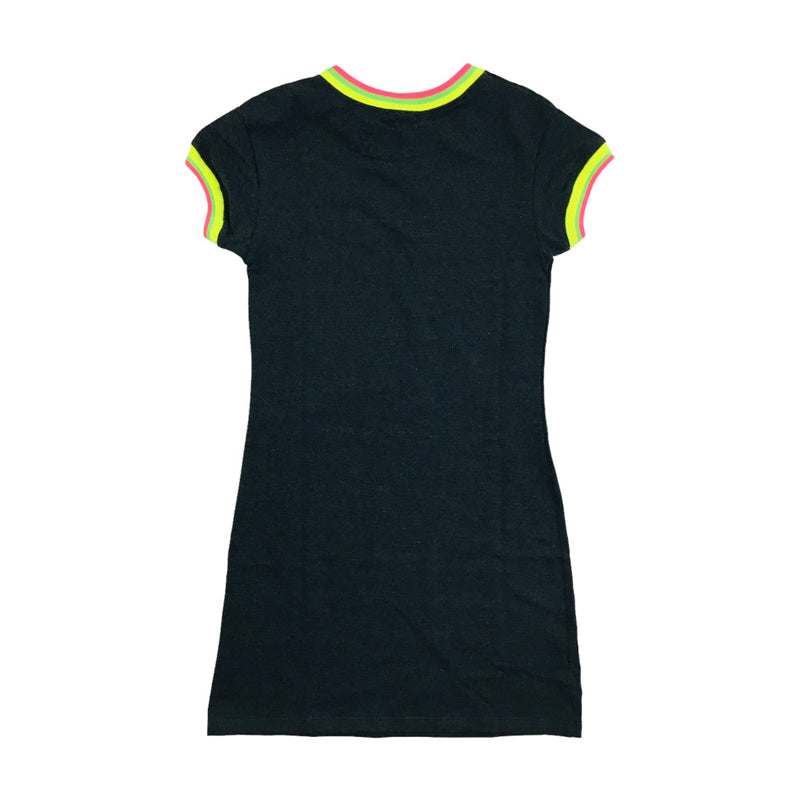 Vestido Liso Com Detalhes Florecente