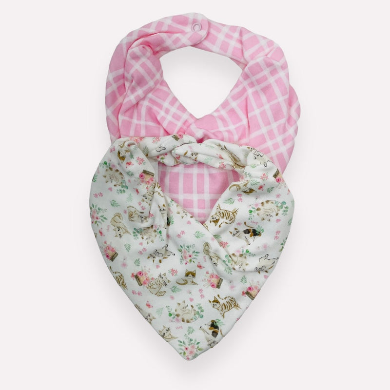 Kit Babador Hug Bandana Gatinhos 2 Peças - Rosa - 20X27 Cm