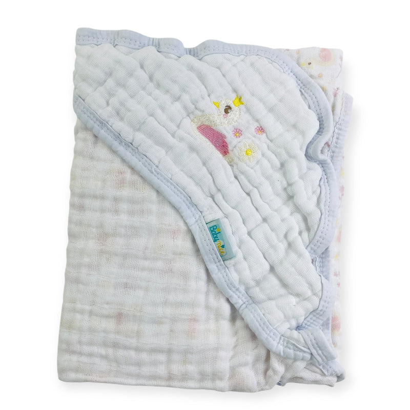 Toalha Soft Baby Nice Bordada E Estampada Com Capuz