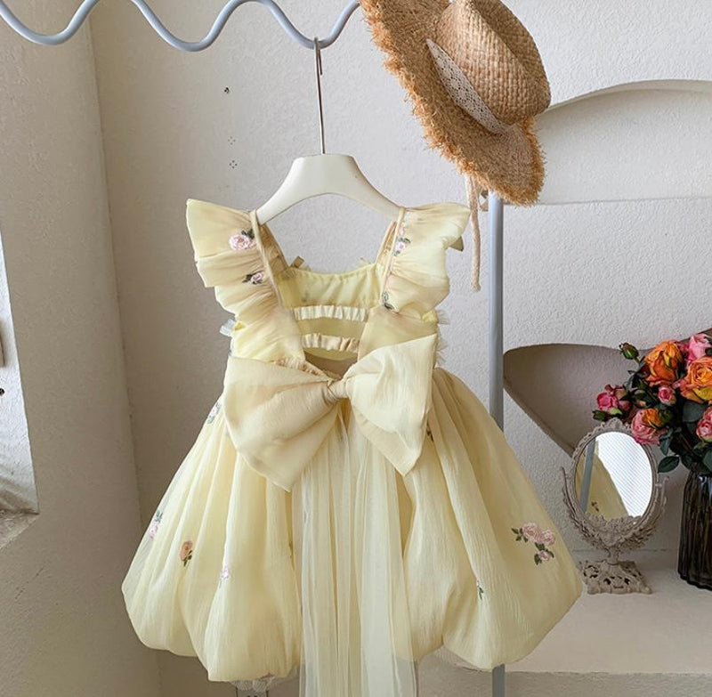 Vestido Infantil Floral e Laço Tule