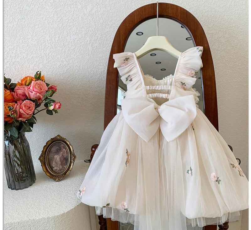Vestido Infantil Floral e Laço Tule