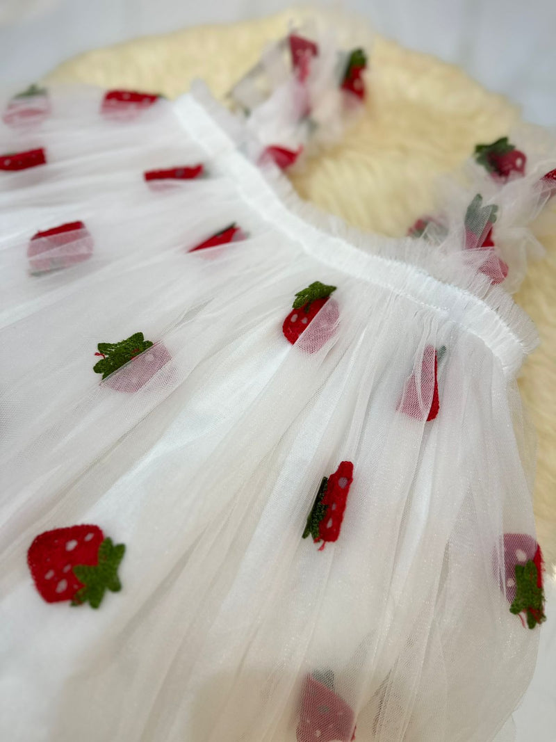 Vestido Infantil De Tule Moranguinhos