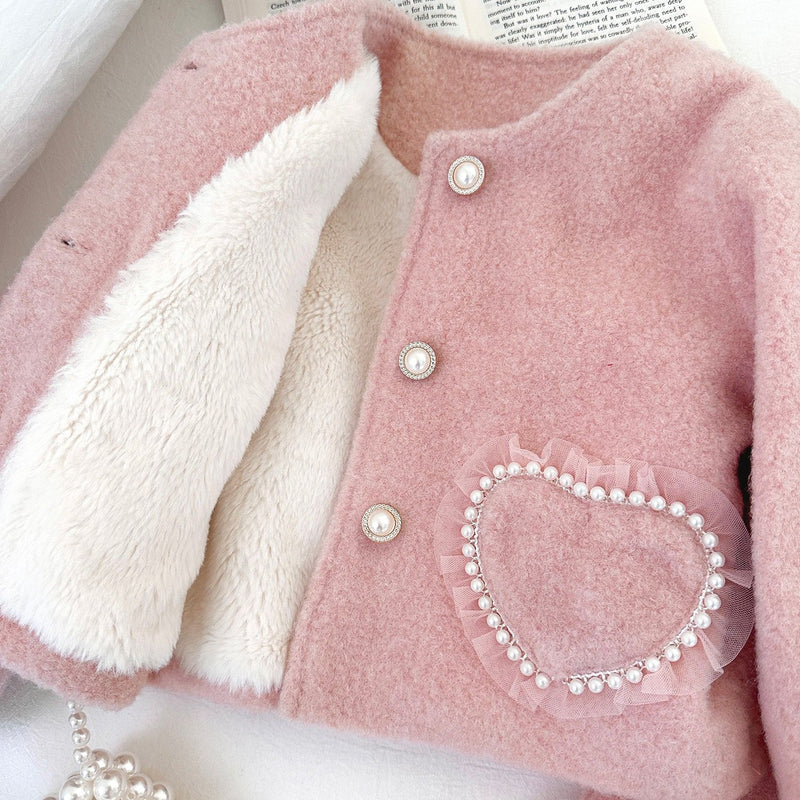 Conjunto Infantil Feminino Casaco Plush e Pérolas + Vestido