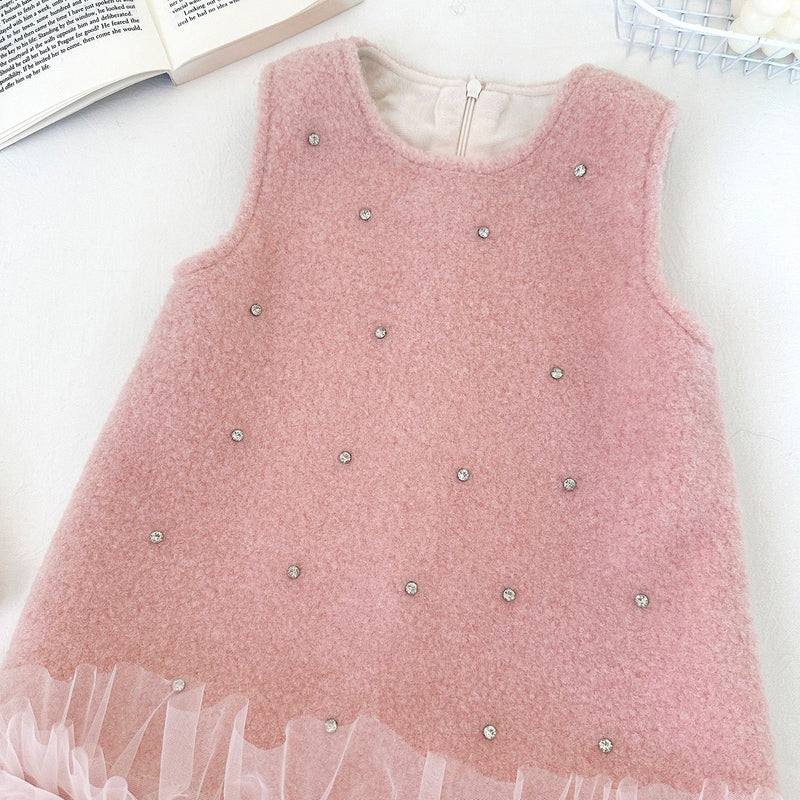 Conjunto Infantil Feminino Casaco Plush e Pérolas + Vestido