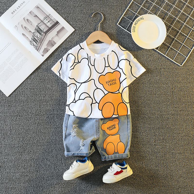 Conjunto Infantil Ursinho e Shorts Jeans