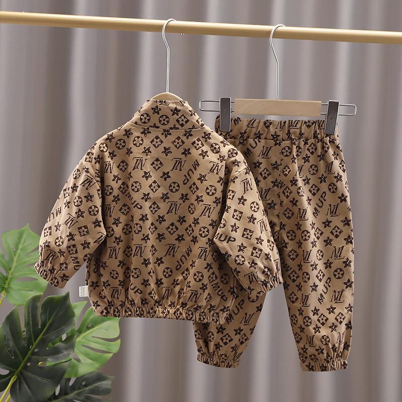 Conjunto Infantil LV