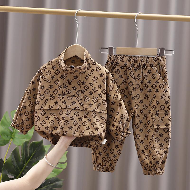 Conjunto Infantil LV